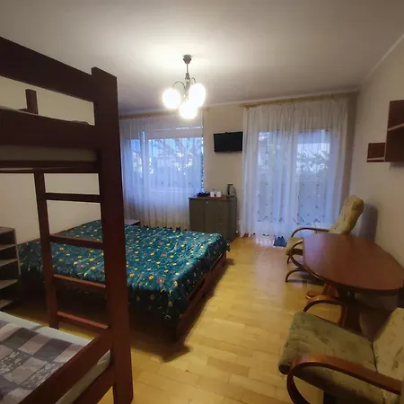 Homestay Cyprysik -pokoje Noclegowe Wladyslawowo